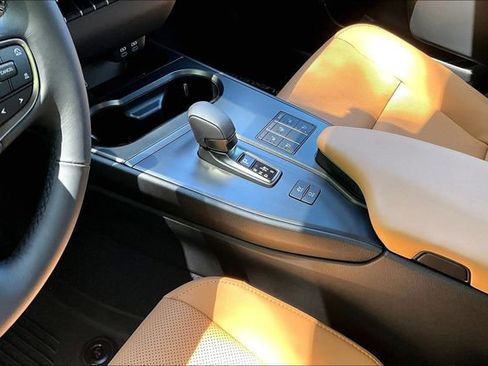 Certified 2026 Lexus UX 300h AWD w/ Accessory Package (2T) image 18