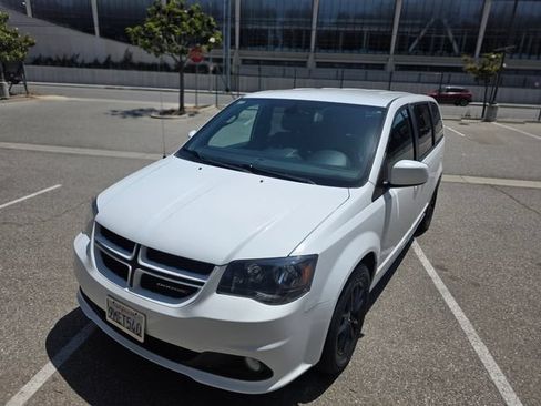 Used 2019 Dodge Grand Caravan GT FWD image 35