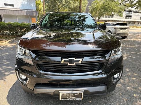 Used 2020 Chevrolet Colorado Z71 w/ Z71 Midnight Edition AWD/4WD image 2