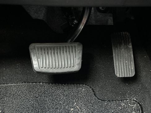 Certified 2023 Kia Forte LXS w/ LXS Technology Package image 41