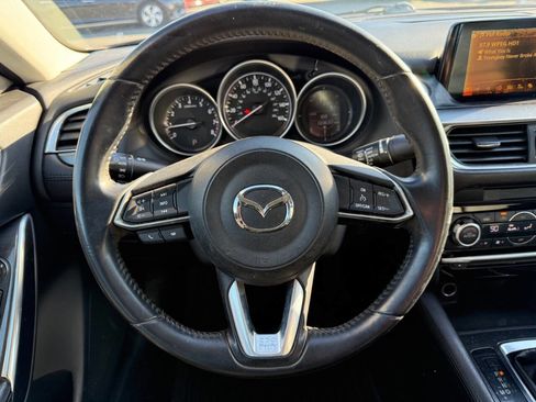 Used 2017 MAZDA MAZDA6 Touring image 16