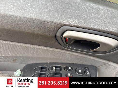 Used 2011 Honda Civic LX image 7