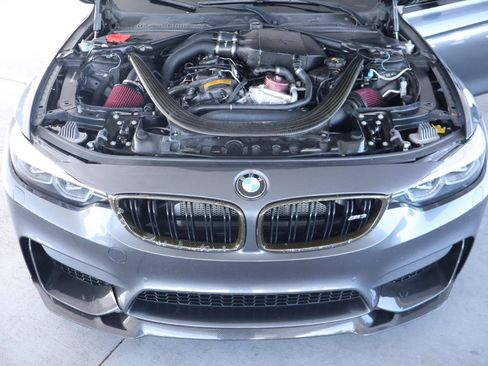 Used 2017 BMW M3 RWD image 39