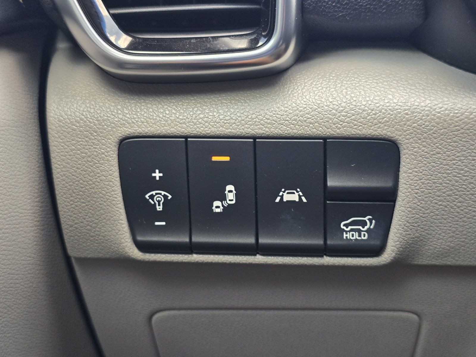 Used 2021 Kia Sportage EX w/ EX Technology Package FWD image 21