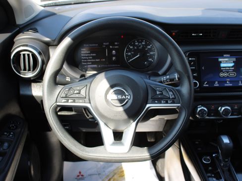 Certified 2023 Nissan Kicks SV FWD image 21