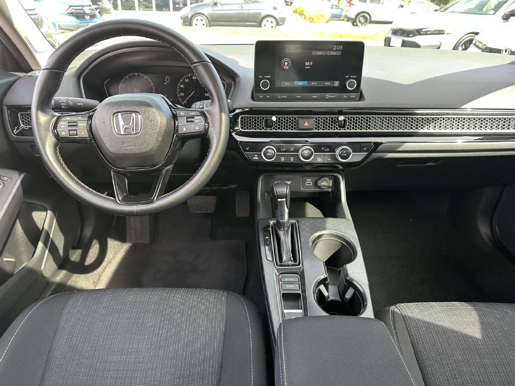 Used 2023 Honda Civic EX image 11