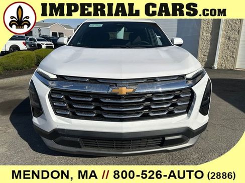 New 2026 Chevrolet Equinox LT w/ LPO, Floor Liner Package AWD/4WD image 3