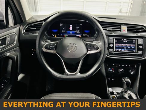 Used 2022 Volkswagen Tiguan S image 6