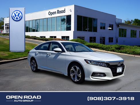 Used 2020 Honda Accord EX image 1