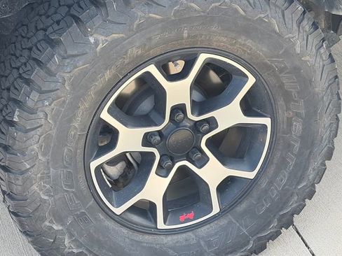 Used 2021 Jeep Wrangler Rubicon image 11