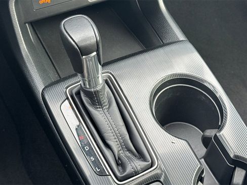 Certified 2024 Honda Civic EX-L image 22