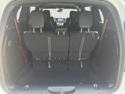 New 2027 Chrysler Pacifica Select AWD/4WD image 20