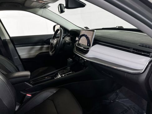 Used 2022 Jeep Compass Limited image 27