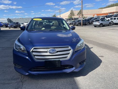 Used 2016 Subaru Legacy 2.5i Premium w/ Moonroof Package AWD/4WD image 5