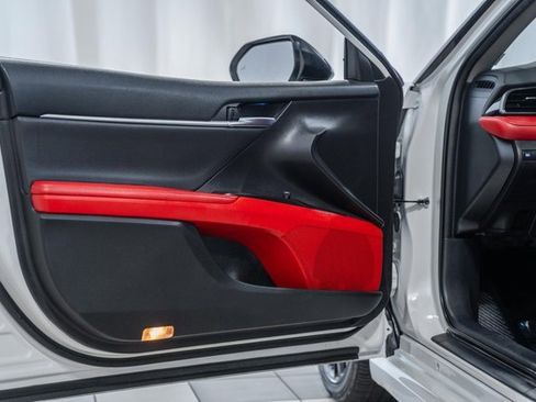 Used 2023 Toyota Camry XSE w/ Navigation Package image 36