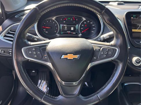 Used 2018 Chevrolet Malibu LT w/ True North Edition FWD image 42