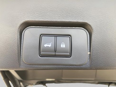 New 2026 Nissan Rogue SV image 19