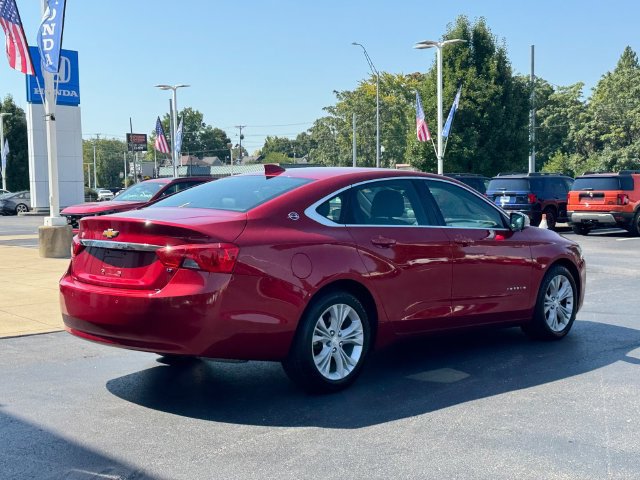 Used 2015 Chevrolet Impala LT w/ Convenience Package FWD image 3