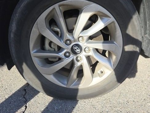 Used 2018 Hyundai Tucson SEL image 7