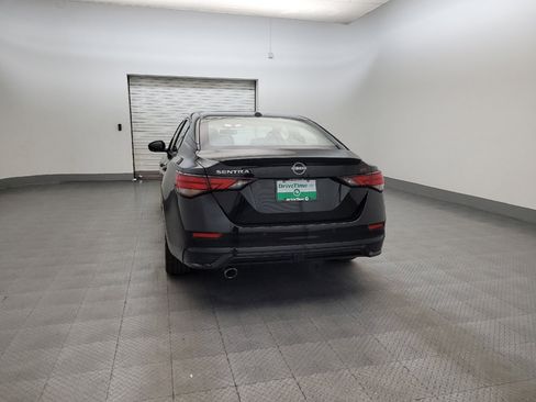 Used 2025 Nissan Sentra SR FWD image 6