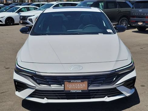 New 2026 Hyundai Elantra SEL Sport FWD image 32