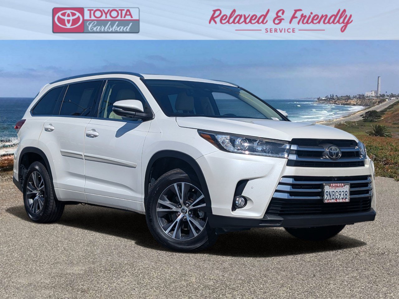 Used 2017 Toyota Highlander Limited Platinum FWD image 1