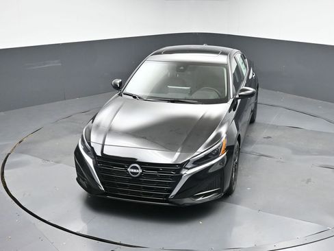 New 2025 Nissan Altima 2.5 SV w/ SV Special Edition Package image 51