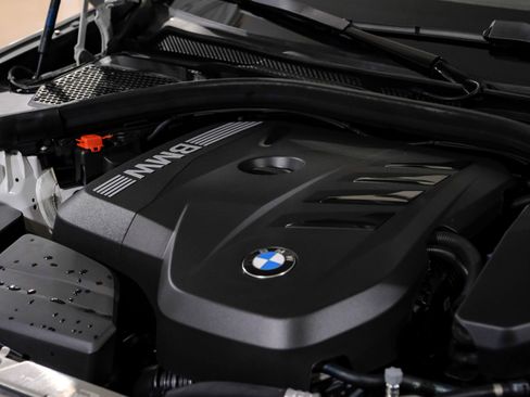 Used 2025 BMW 330i xDrive Sedan AWD/4WD image 55