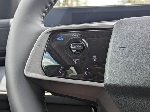 New 2026 Nissan Leaf SV+ w/ Floor Mat Package (SV+) FWD image 27