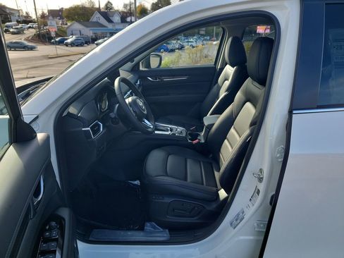 New 2025 MAZDA CX-5 Carbon Edition image 10