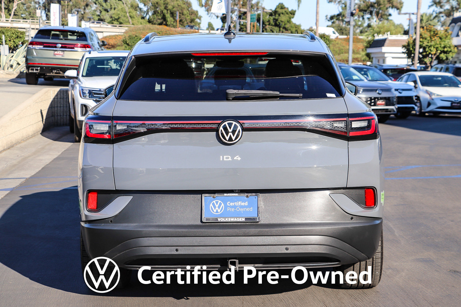 Used 2023 Volkswagen ID.4 Pro S AWD/4WD image 8