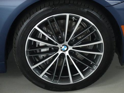 Used 2023 BMW 540i xDrive AWD/4WD image 10