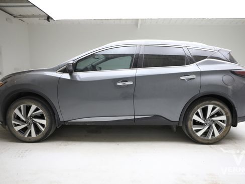 Used 2019 Nissan Murano SL image 2