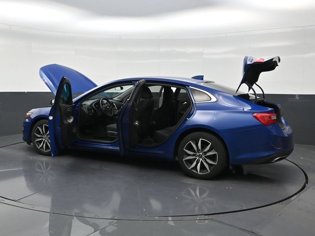 Used 2023 Chevrolet Malibu RS FWD image 32