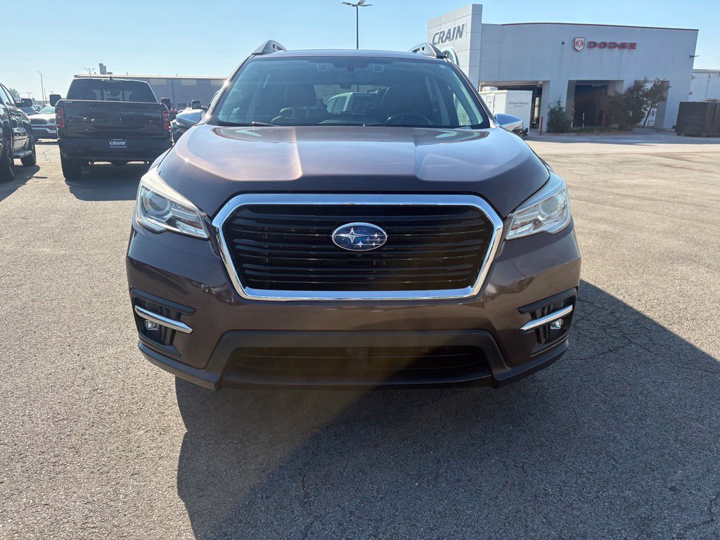 Used 2019 Subaru Ascent Touring AWD/4WD image 2