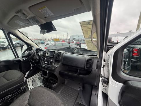 Used 2023 RAM ProMaster 2500 image 20