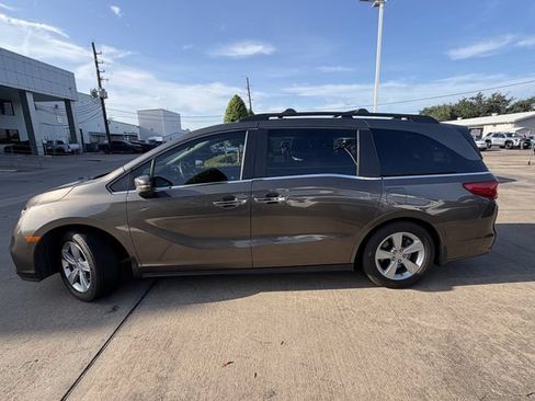 Used 2018 Honda Odyssey EX-L image 7