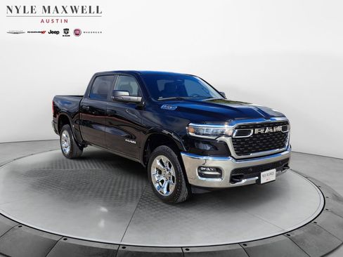 Used 2025 RAM 1500 Lone Star image 2