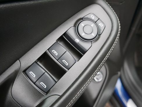 Used 2022 Buick Encore GX Select image 16