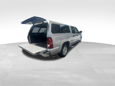 Used 2005 Chevrolet Silverado 1500 LT w/ Light Duty Power Package RWD image 5