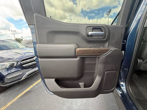 Used 2020 Chevrolet Silverado 1500 RST w/ All-Star Edition AWD/4WD image 18