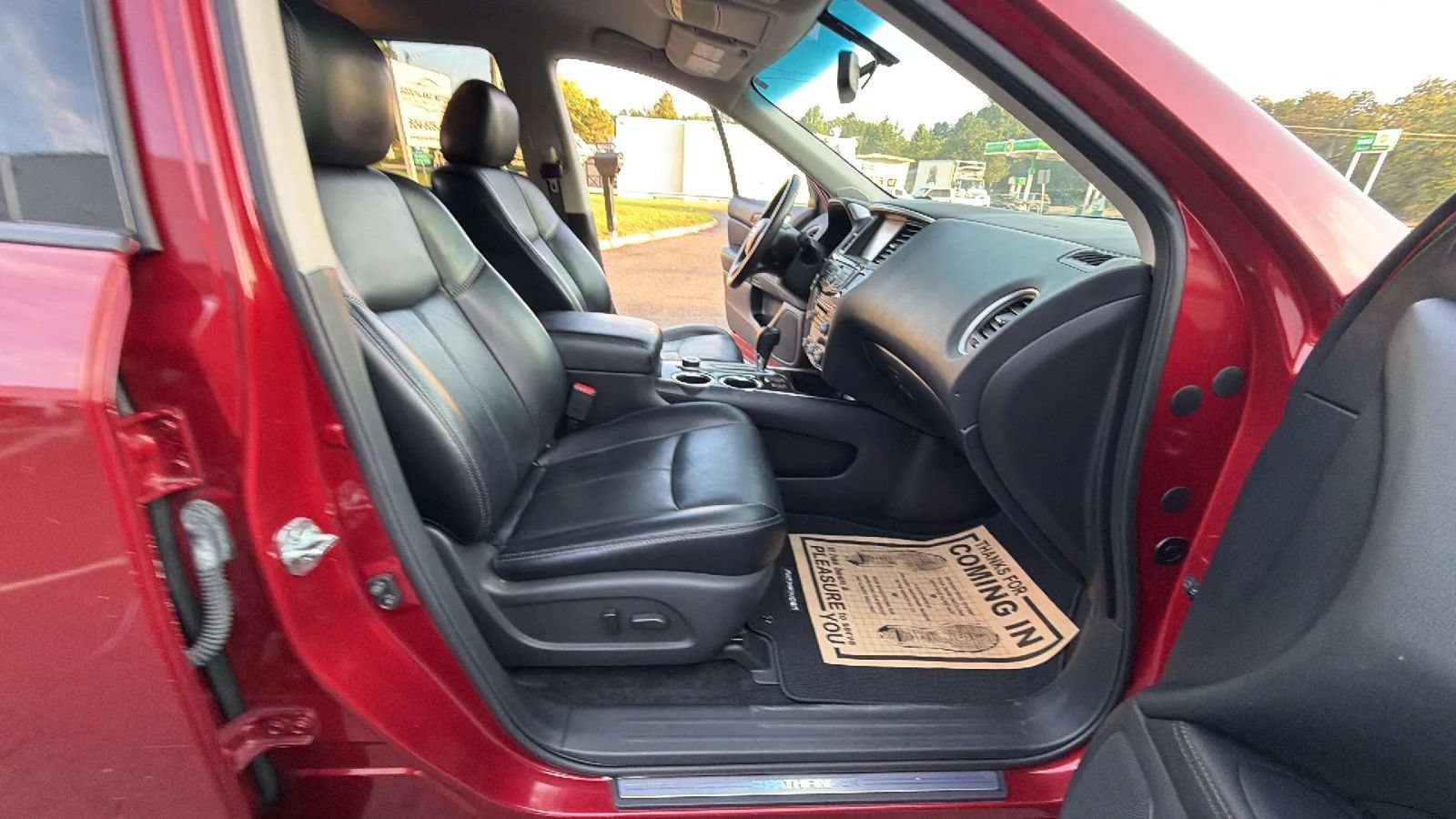 Used 2014 Nissan Pathfinder SL w/ SL Tech Package AWD/4WD image 67