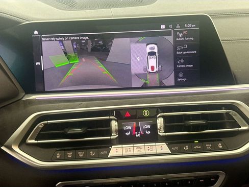 Used 2020 BMW X7 M50i image 14