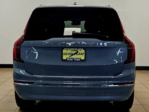 New 2026 Volvo XC90 T8 Ultra w/ Protection Package Premier AWD/4WD image 7