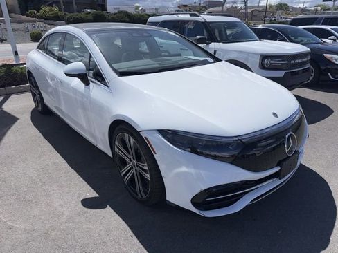 Used 2022 Mercedes-Benz EQS 450+ Sedan image 3