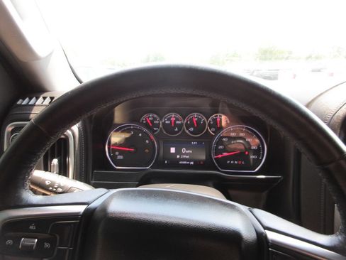 Used 2020 Chevrolet Silverado 2500 LTZ w/ LTZ Convenience Package AWD/4WD image 32
