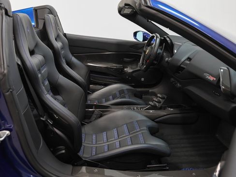 Certified 2020 Ferrari 488 Pista Spider image 27