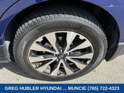 Used 2015 Subaru Outback 2.5i Limited AWD/4WD image 11
