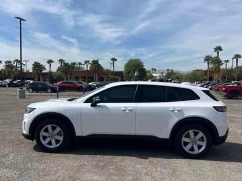 Used 2024 Honda Prologue EX image 6