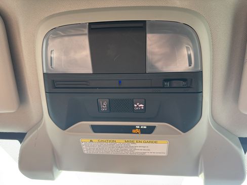 Certified 2021 Subaru Crosstrek 2.0i image 22